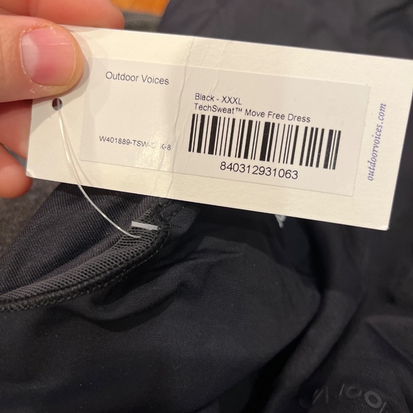 Outdoor Voices Tech Sweat Move Free Dress in Black - Picture 15 of 15